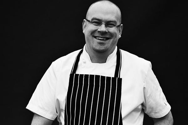 Simon Hulstone